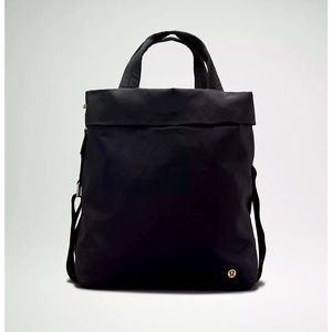 Lululemon On My Level Bag - Black, 19L